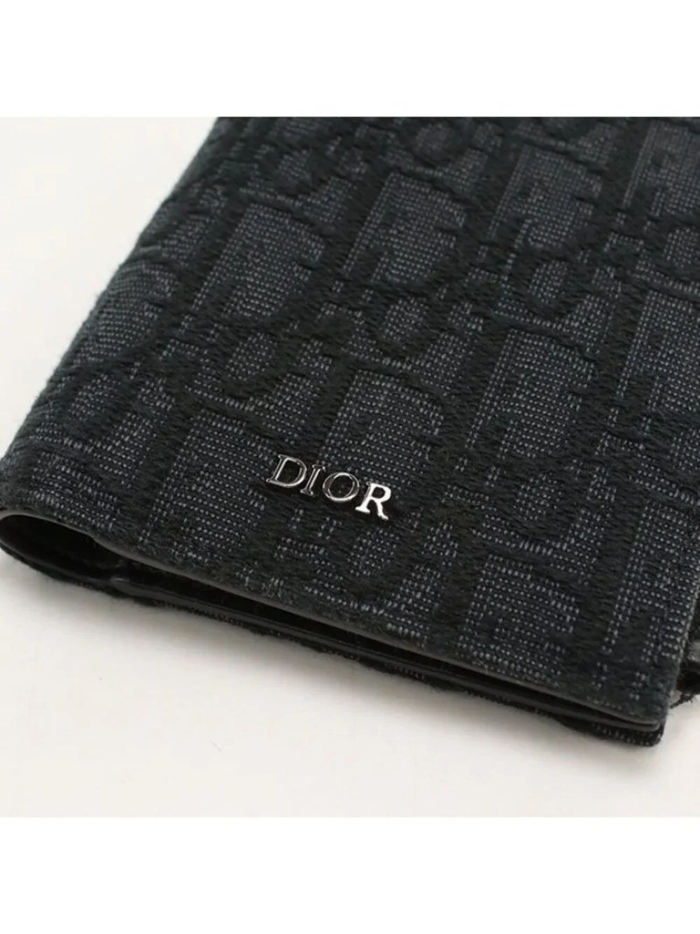 Dior this authentic